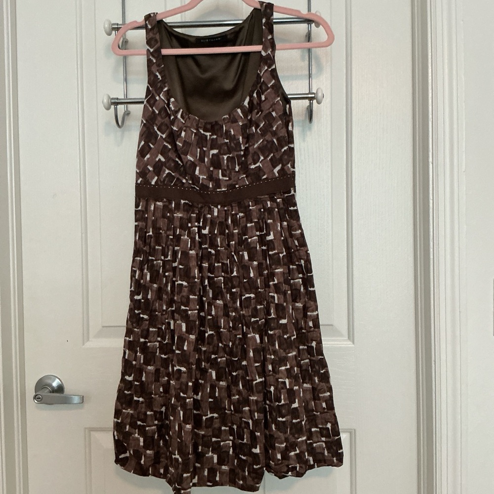 Brown Patterned Sleeveless Dress